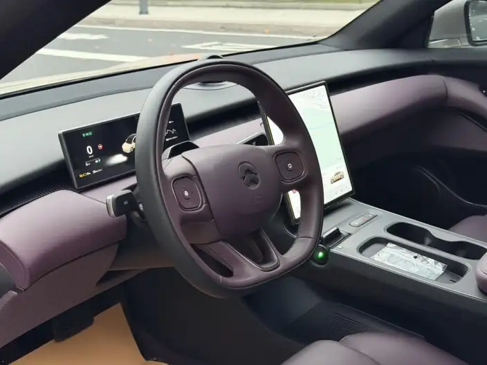 NIO ET5 2024 Model 75kWh – фото 10