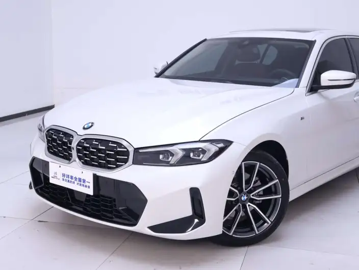 BMW 3 Series 2026 Model 325Li M Sports Set – фото 9
