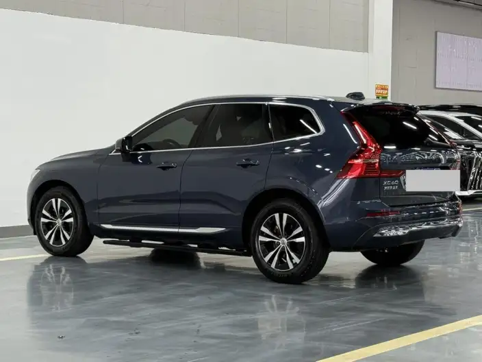Volvo XC60 2022 Model B5 4WD Smart Range Sports Edition