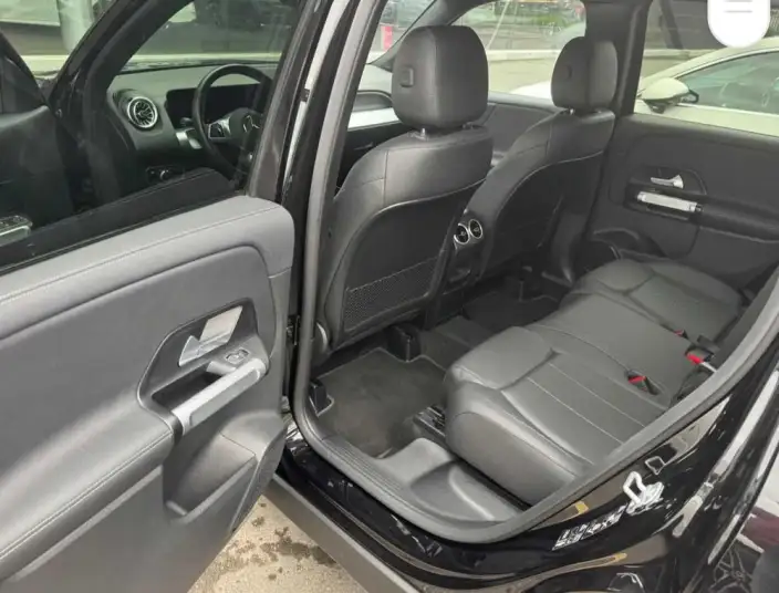 Mercedes-Benz GLB 2024 Model Facelift GLB 220 4MATIC – фото 8