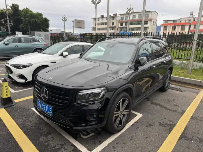 Mercedes-Benz GLB 2024 Model Facelift GLB 220 4MATIC – фото 10