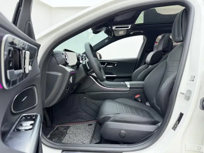 Mercedes-Benz C-Class 2025 Model Facelift C 260 L Sports Edition – фото 9