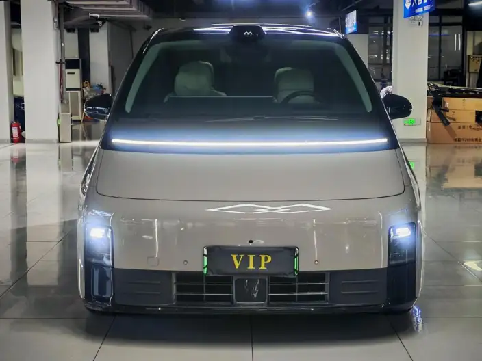 Li Auto MEGA 2024 Model Ultra Edition