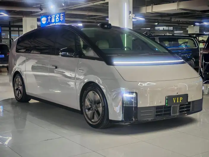 Li Auto MEGA 2024 Model Ultra Edition