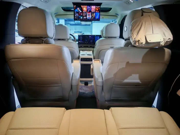 Li Auto MEGA 2024 Model Ultra Edition – фото 10
