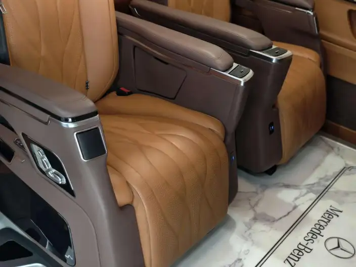 Viano 2023 Model 2.0T Business Edition 7 seat