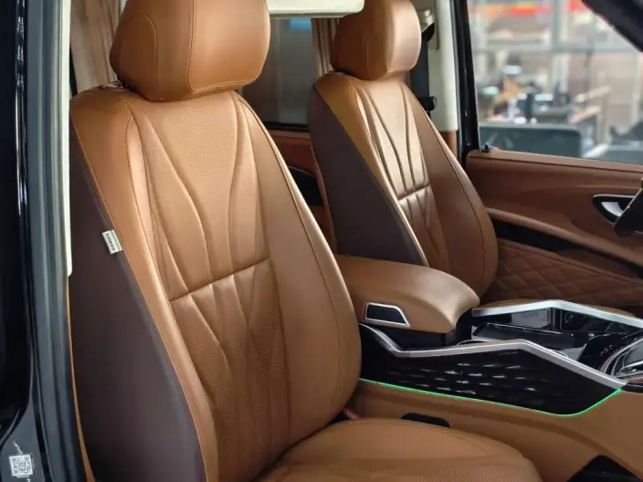 Viano 2023 Model 2.0T Business Edition 7 seat – фото 7