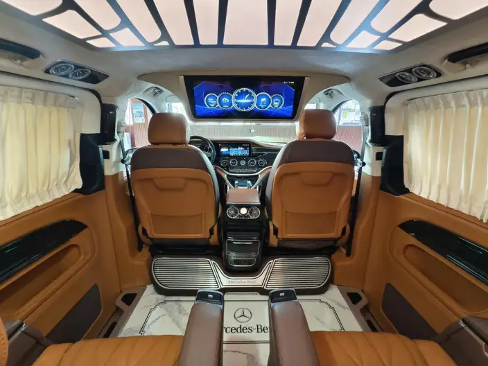 Viano 2023 Model 2.0T Business Edition 7 seat – фото 8