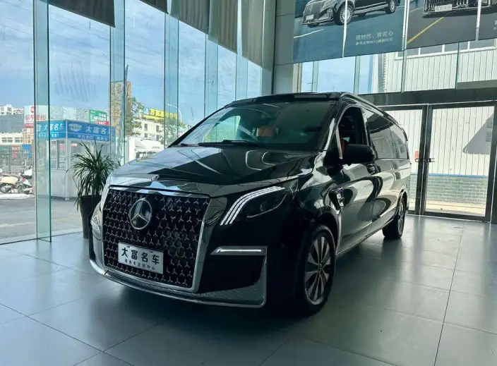 Viano 2023 Model 2.0T Elite Edition 7 seat