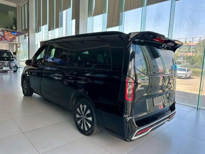 Viano 2023 Model 2.0T Elite Edition 7 seat