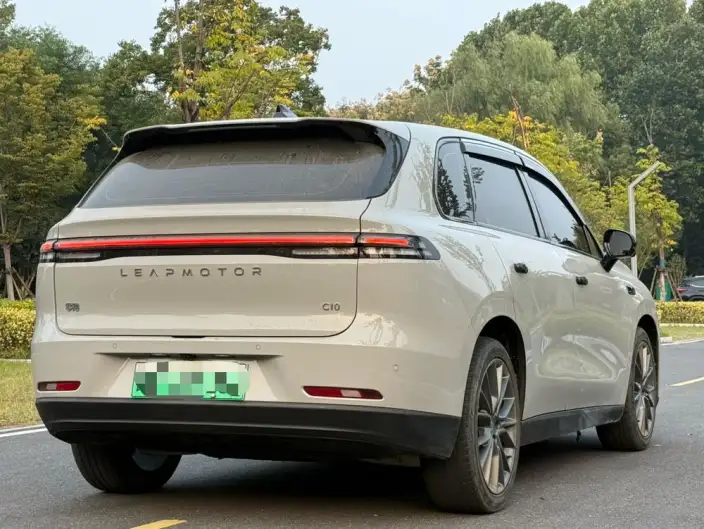 Leapmotor C10 2024 Model EV Edition 530 Comfort Edition – фото 6