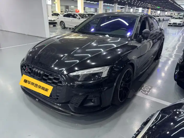 Audi A5 2024 Model Sportback 40 TFSI quattro Luxury Dynamic Model