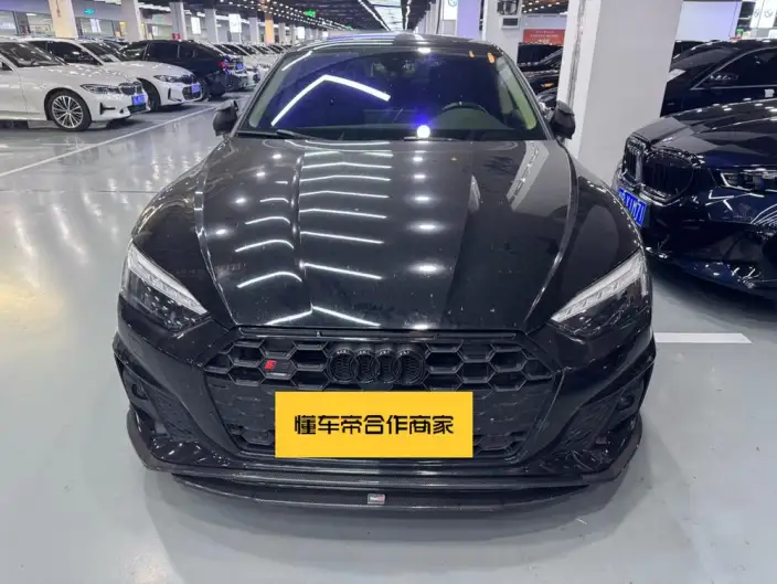 Audi A5 2024 Model Sportback 40 TFSI quattro Luxury Dynamic Model