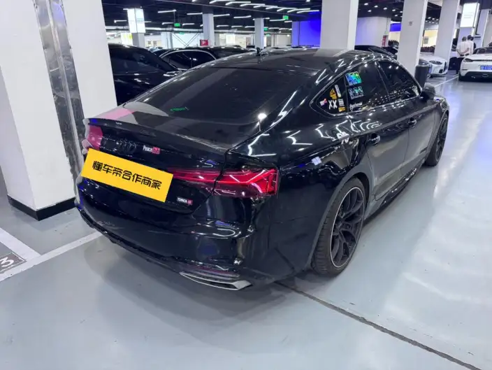 Audi A5 2024 Model Sportback 40 TFSI quattro Luxury Dynamic Model – фото 5