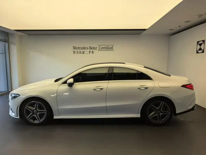 Mercedes-Benz CLA Imported 2022 Model CLA 200 Four-door Coupe