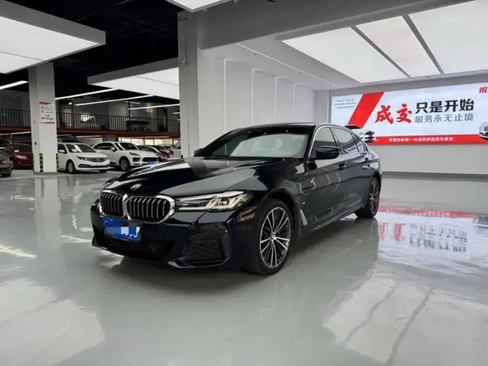 BMW 5 Series 2022 Model Facelift 525Li M Sports Set