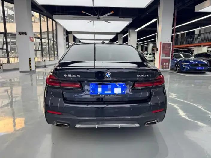 BMW 5 Series 2022 Model Facelift 525Li M Sports Set – фото 5