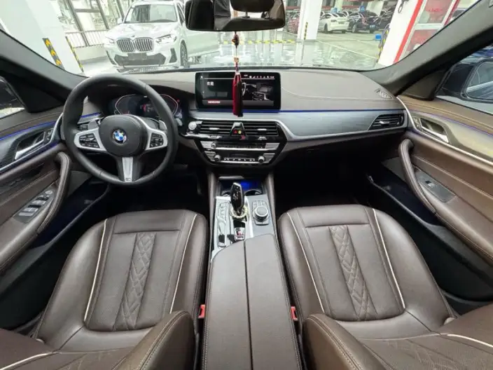 BMW 5 Series 2022 Model Facelift 525Li M Sports Set – фото 8