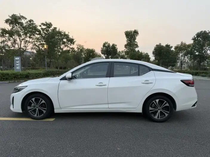 Nissan Sylphy 2023 Model 1.6L CVT Yuexiang Edition