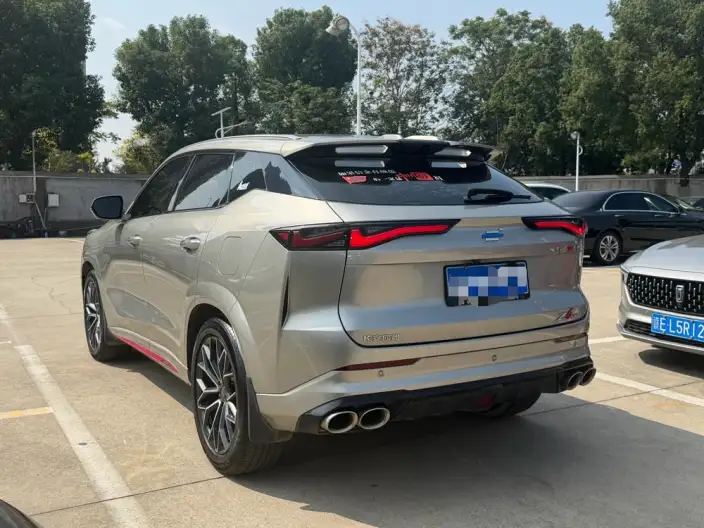 Changan Auchan Z6 2022 Model Blue whale 1.5T DCT Smart Enjoy Model