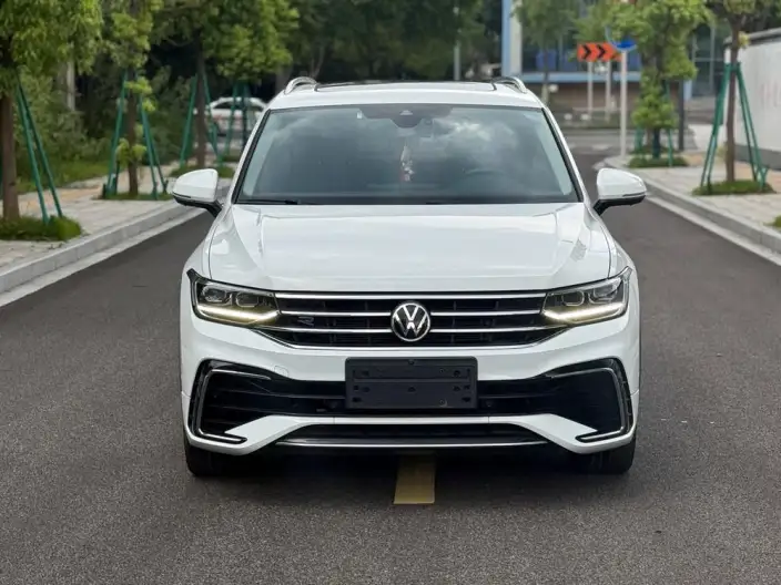 Volkswagen Tiguan L 2022 Model 330TSI Automatic 2WD R-Line Ultimate Edition