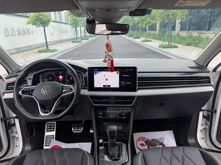 Volkswagen Tiguan L 2022 Model 330TSI Automatic 2WD R-Line Ultimate Edition – фото 7