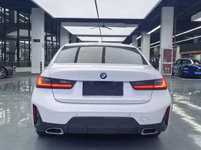 BMW 3 Series 2023 Model 320Li M Sports Set – фото 5