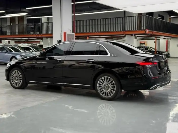 Mercedes-Benz E-Class 2023 Model E 300 L Fashion Model sedan