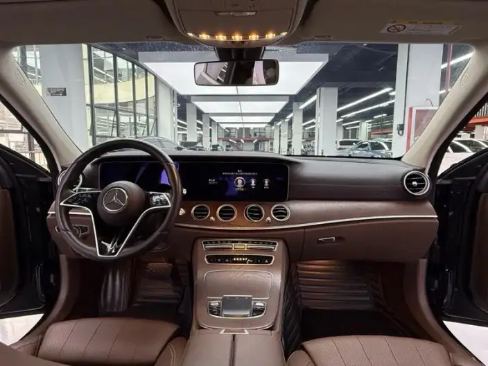 Mercedes-Benz E-Class 2023 Model E 300 L Fashion Model sedan – фото 7
