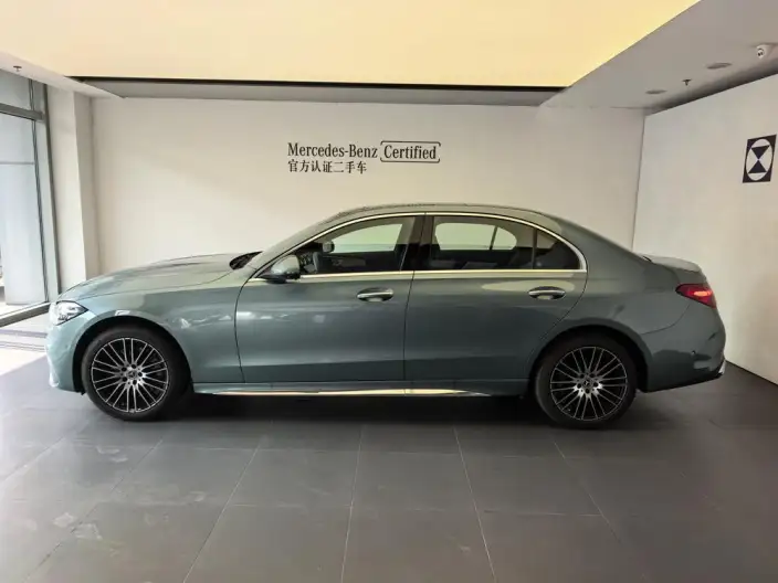 Mercedes-Benz C-Class 2026 Model C 260 L Sports sedan