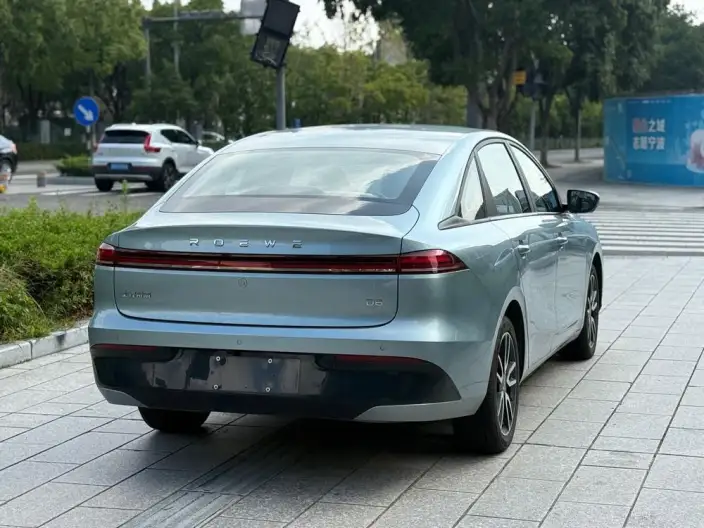 Roewe D6 2025 Model 450km Exclusive Edition – фото 5