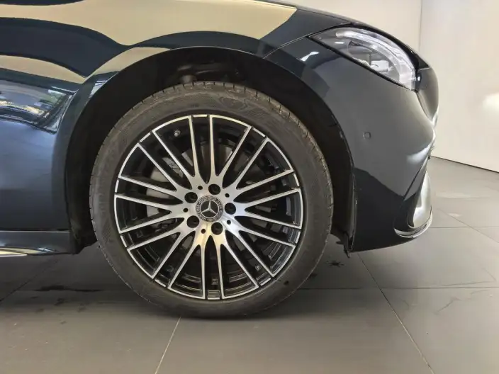 Mercedes-Benz C-Class 2026 Model C 260 L Sports sedan – фото 6
