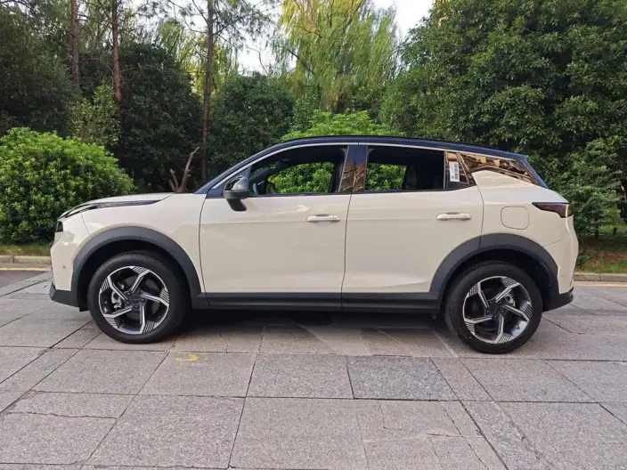 Lynk & Co 06 2026 Model Relive 1.5T Ultra