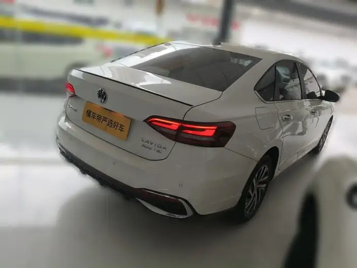 Volkswagen Lavida 2024 Model 300TSI DSG Starry Sky Leading Edition