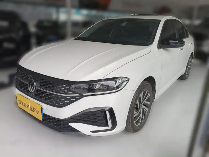Volkswagen Lavida 2024 Model 300TSI DSG Starry Sky Leading Edition – фото 5