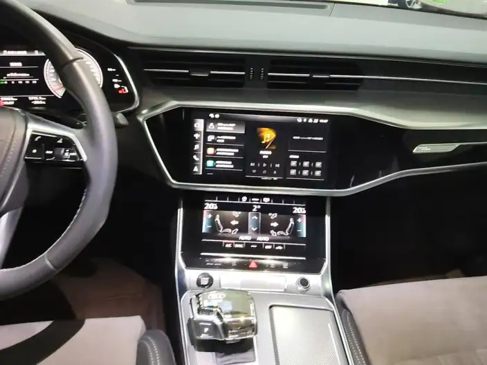 Audi A6L 2023 Model 40 TFSI Luxury Dynamic Model – фото 5