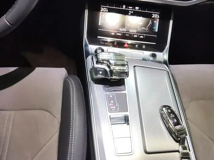 Audi A6L 2023 Model 40 TFSI Luxury Dynamic Model – фото 9