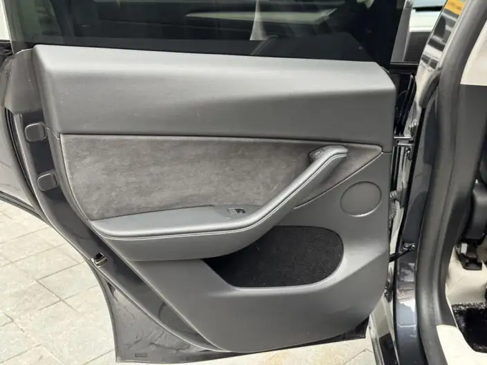 Model Y 2024 Model Rear-wheel drive version – фото 9
