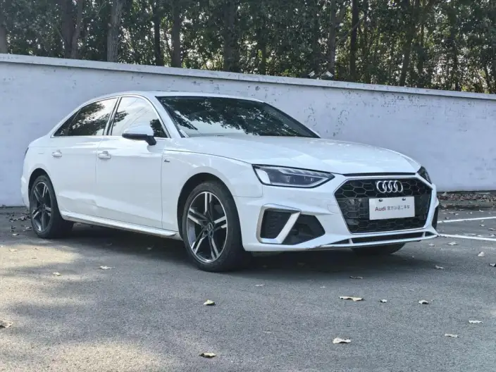 Audi A4 L 2022 Model 40 TFSI Fashion Dynamic Model