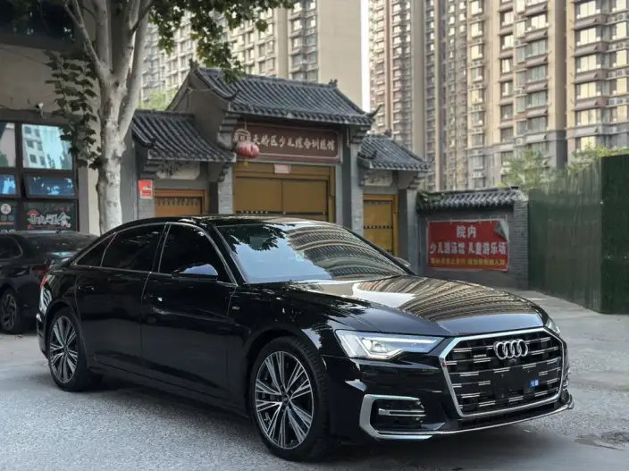 Audi A6L 2024 Model 55 TFSI quattro Exclusive Dynamic Model