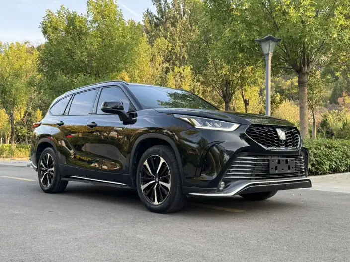 Crown Kluger 2023 Model Intelligent Hybrid 2.5L E-CVT 4WD Premium Edition – фото 3