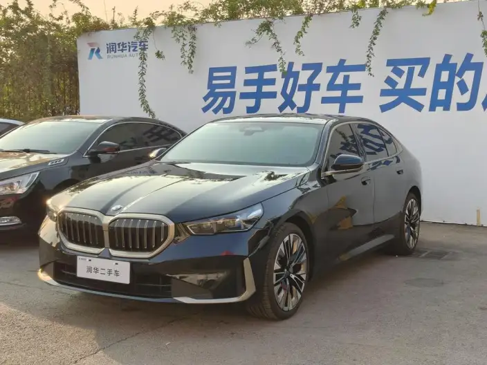 BMW 5 Series 2024 Model 530Li Exclusive Model Luxury Set – фото 1