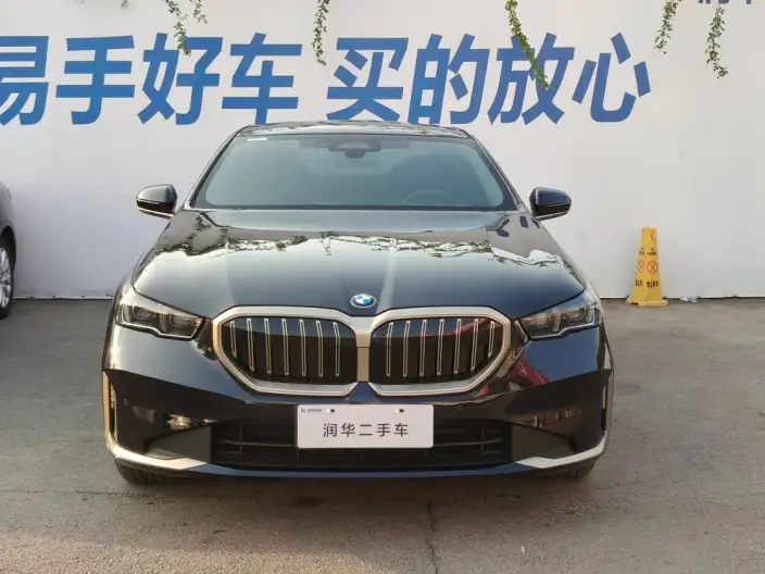 BMW 5 Series 2024 Model 530Li Exclusive Model Luxury Set – фото 2