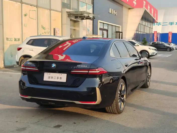 BMW 5 Series 2024 Model 530Li Exclusive Model Luxury Set – фото 6