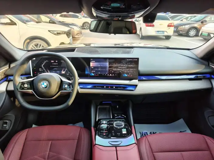 BMW 5 Series 2024 Model 530Li Exclusive Model Luxury Set – фото 9