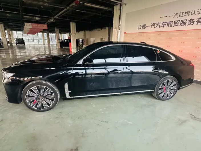HONGQI H9 2025 Model 2.0T Flag Xiang Luxury Business Edition