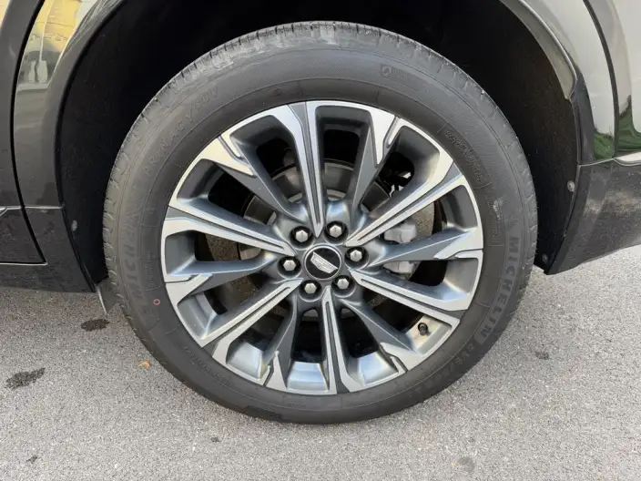 Cadillac XT5 2025 Model 28T 4WD Luxury Model – фото 8