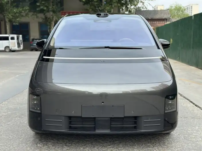 Li Auto MEGA 2025 Model Home Family Special Edition