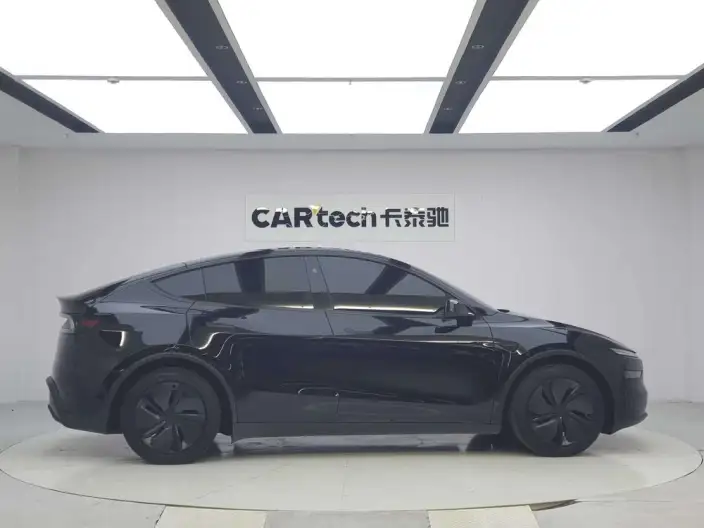 Model Y 2025 Model Rear-wheel drive version – фото 8