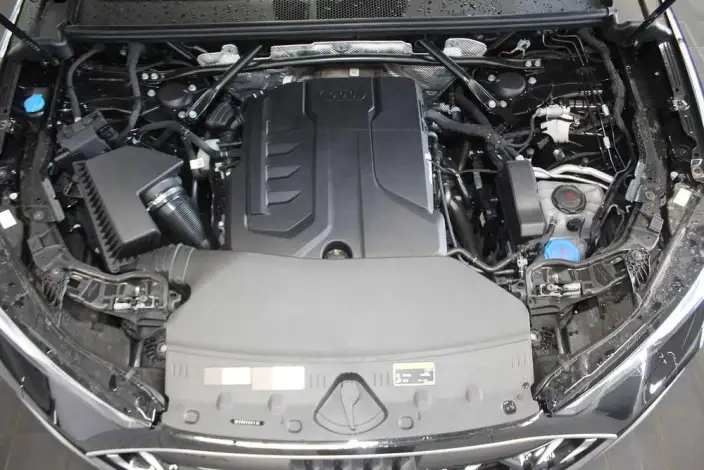 Audi Q5L 2026 Model 2.0T Smart Hybrid Luxury Model – фото 6